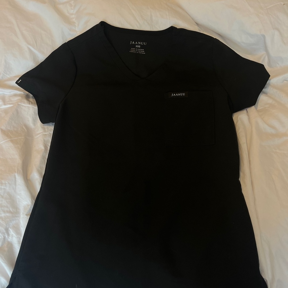 Jaanuu Classic Black V-Neck Top